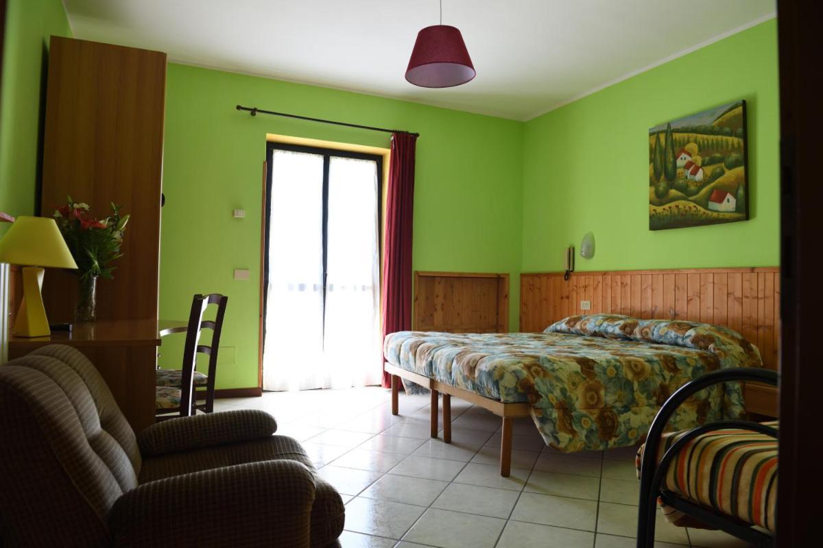 Hotel La Capannina Massino Visconti Eksteriør bilde
